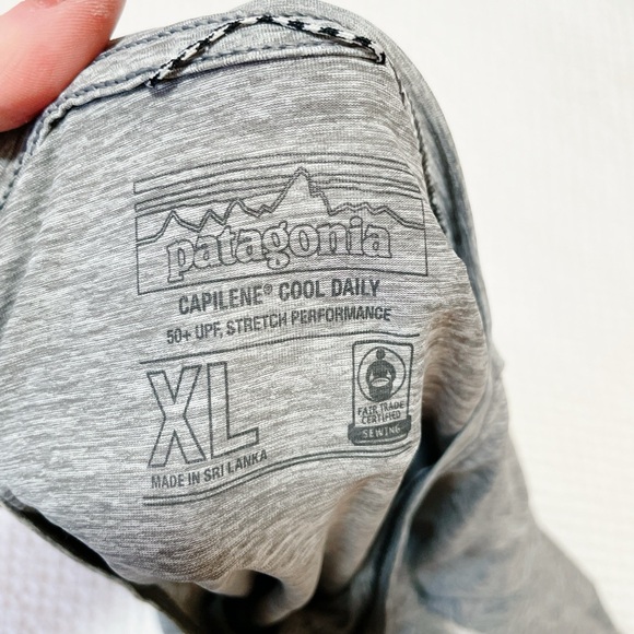 Patagonia Heather Gray Long Sleeve Top xl Capeline cool daily - Picture 6 of 9